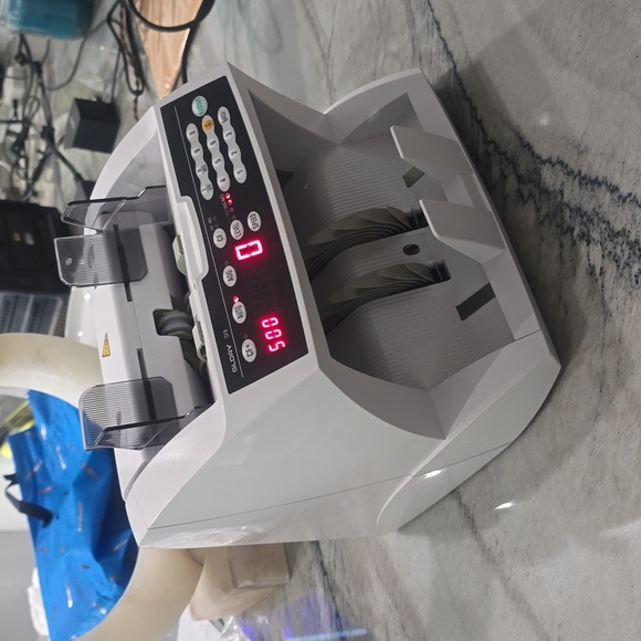 Glory GFB-830B cash money bill currency counter with counterfeit detection - Picture 7 of 9